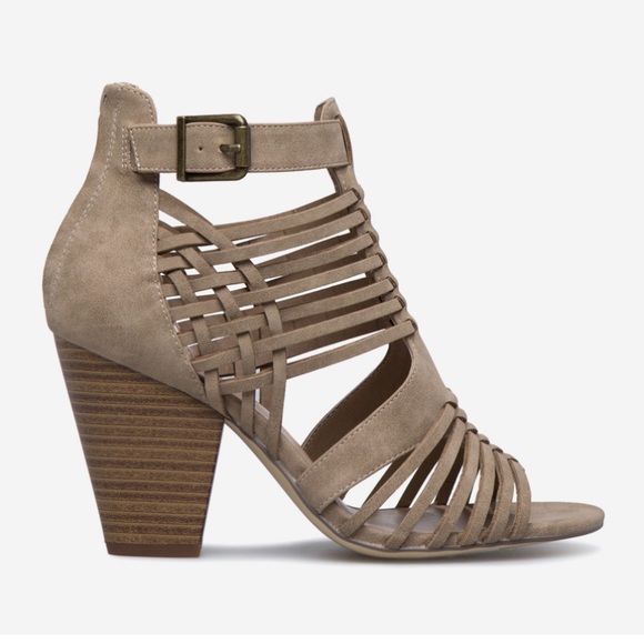 Beautiful taupe caged heeled sandal only S 10 left - Picture 2 of 15